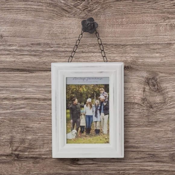 Heritage Farmhouse Other - New Rustic Distressed Wood Chippy Farmhouse Cottage Chic Frame Flower Knob 4 x 6